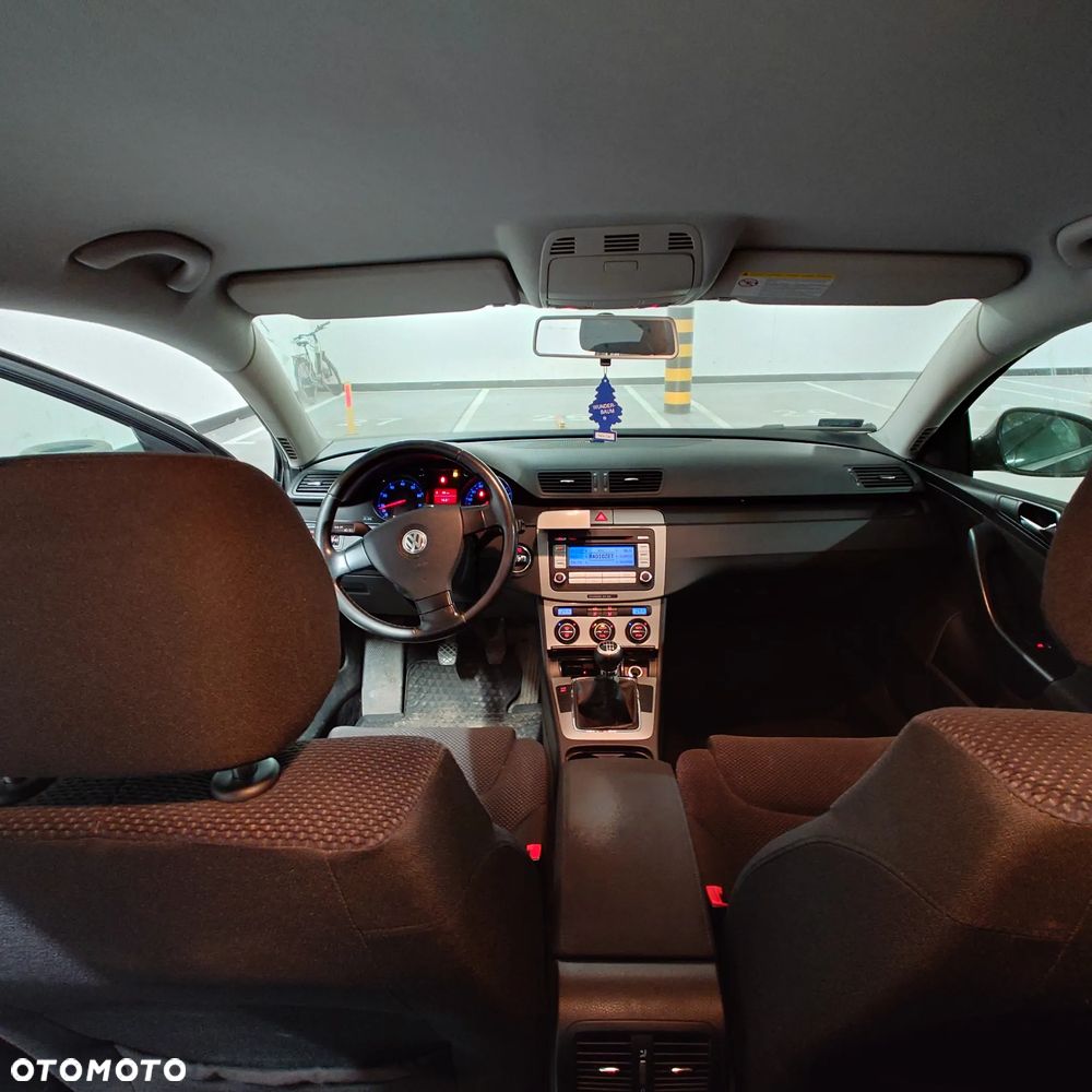 Volkswagen Passat 2.0 FSI Comfortline - 3
