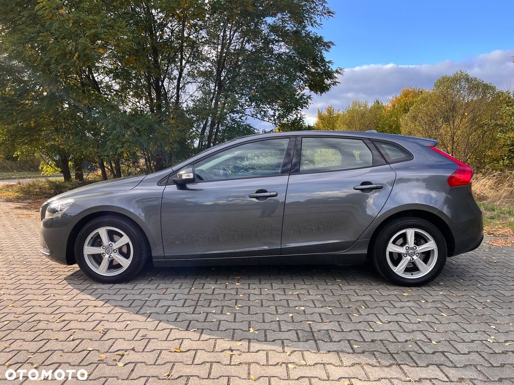 Volvo V40 D2 Kinetic - 15