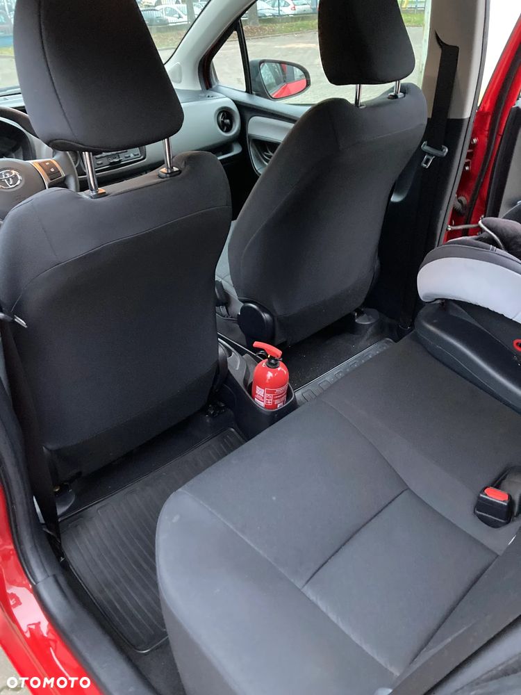 Toyota Yaris - 15