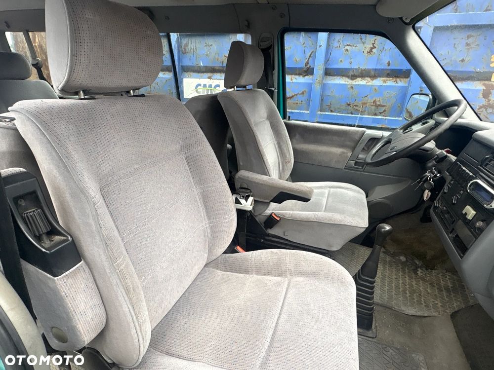 WNĘTRZE KOMPLETNE VOLKSWAGEN T4 MULTIVAN - 3