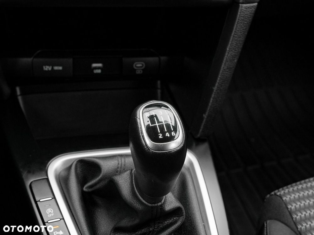Kia Ceed - 15