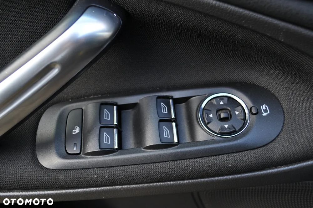 Ford S-Max 1.6 T Platinium X - 24