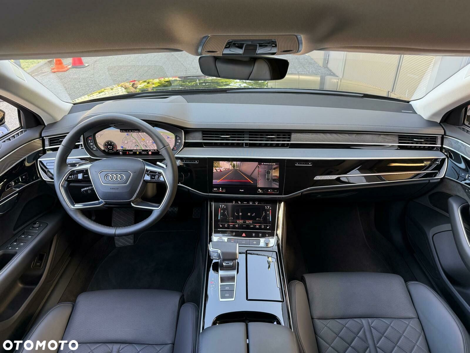 Audi A8 - 24