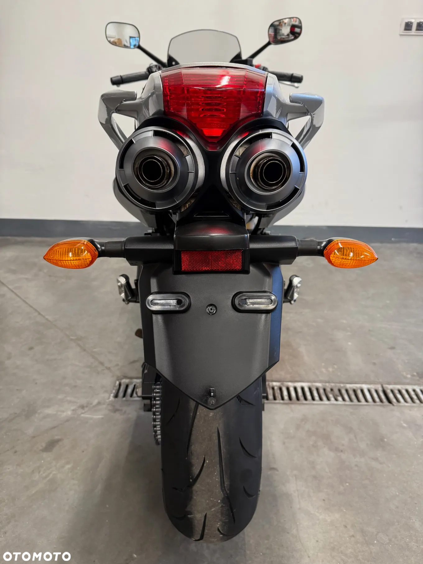Yamaha FZ6 - 40