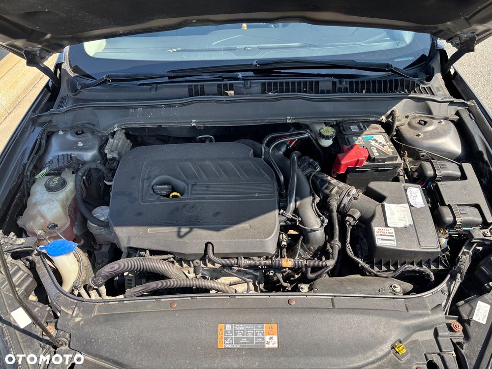 Ford Fusion - 18
