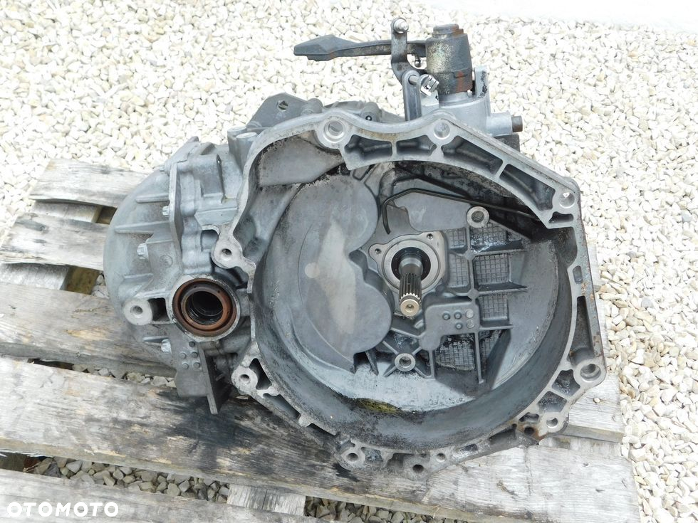 Skrzynia biegów 1.7 CDTI M32 Opel Corsa D Meriva Combo - 3