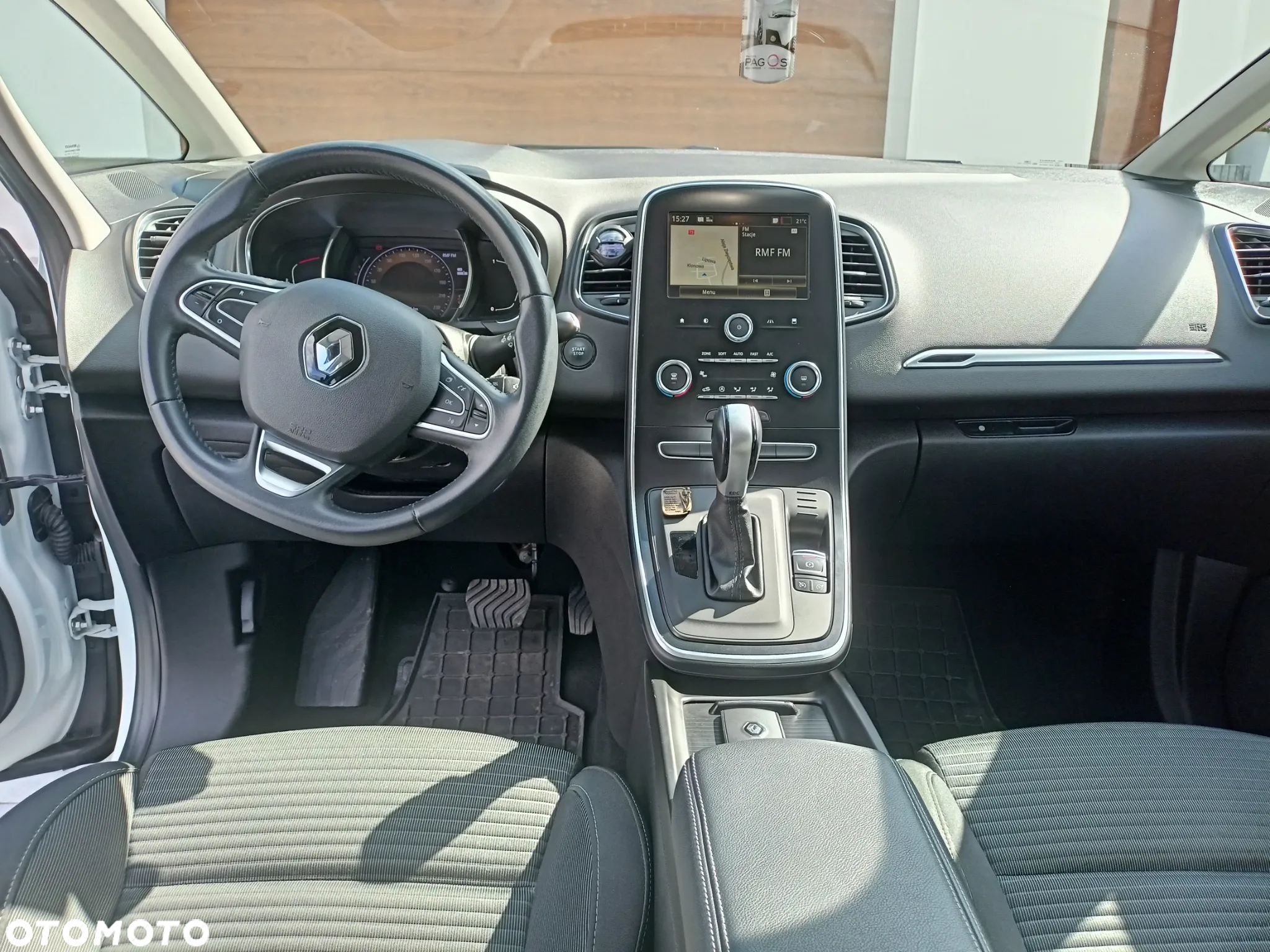 Renault Scenic 1.5 dCi Intens EDC - 20
