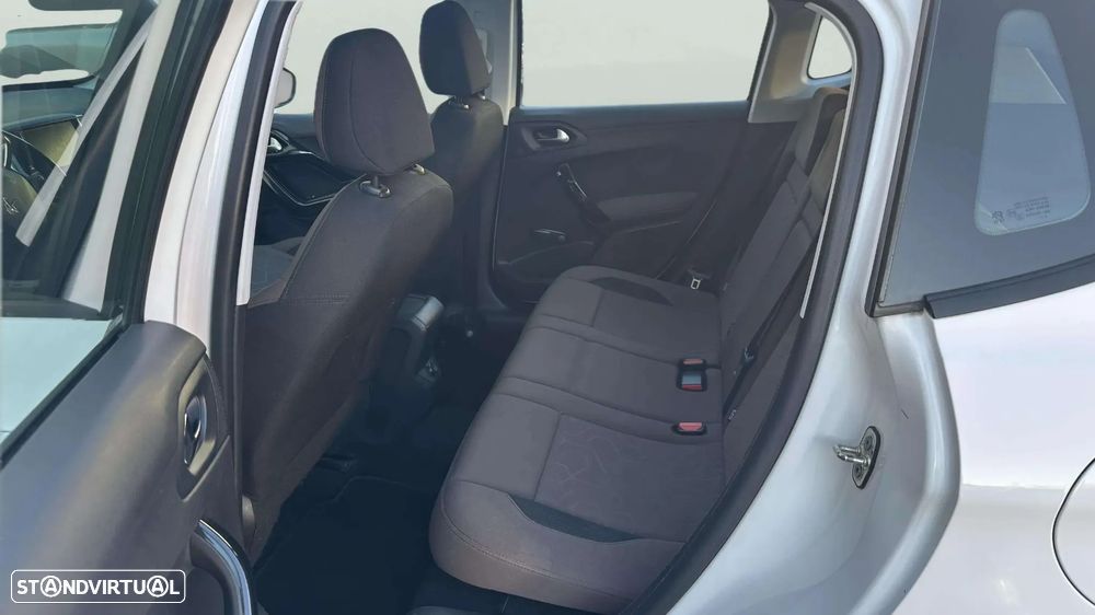 Peugeot 2008 82 VTI Active - 11