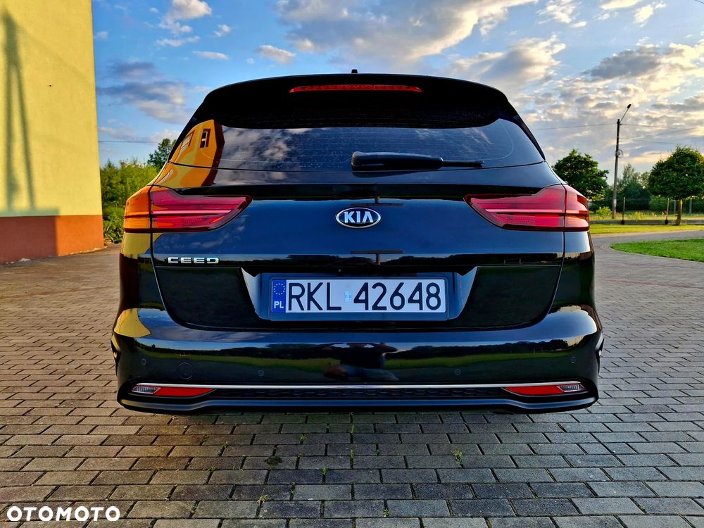 Kia Ceed 1.0 T-GDI 120 OPF Edition 7 - 11