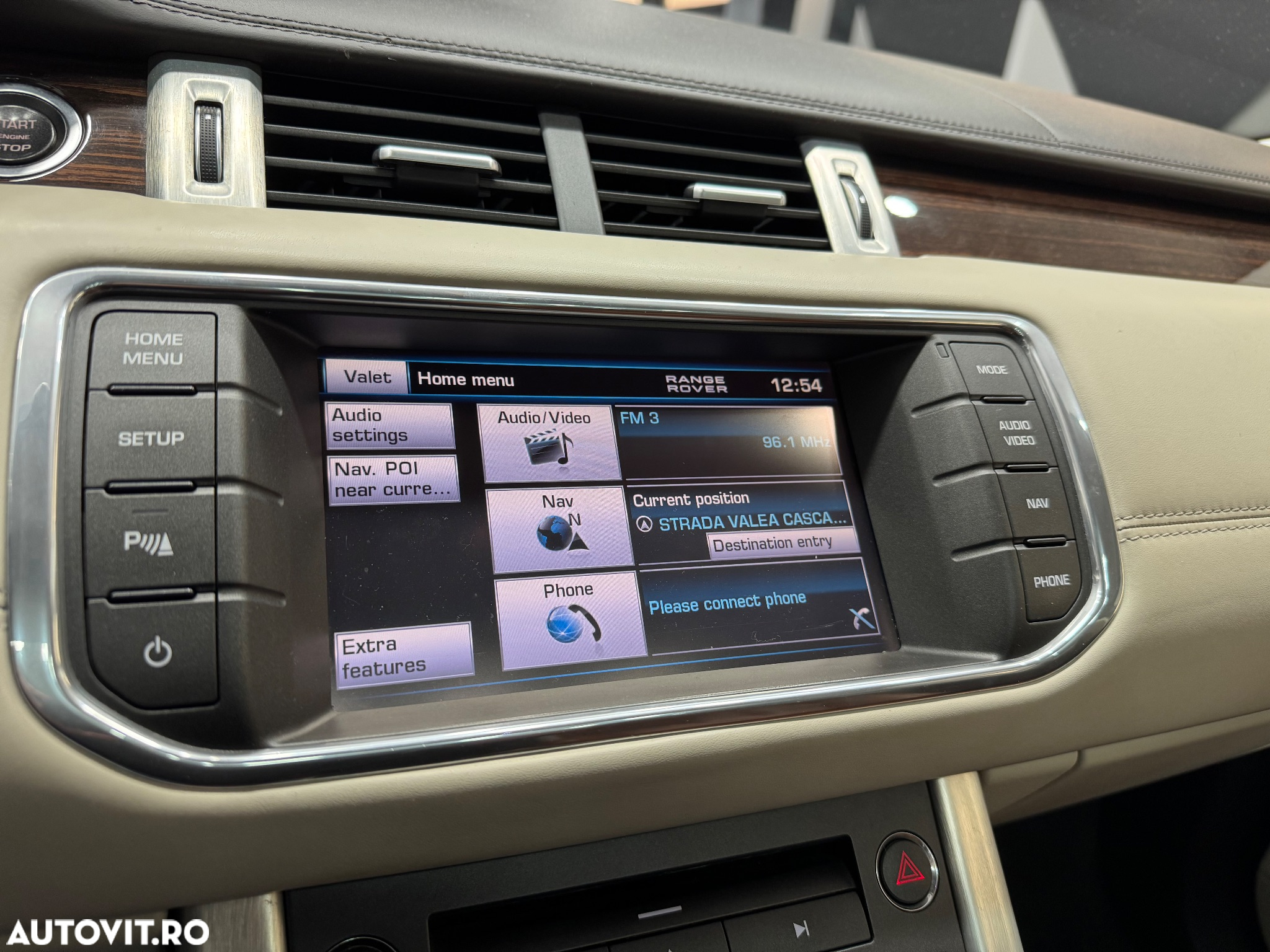 Land Rover Range Rover Evoque - 16