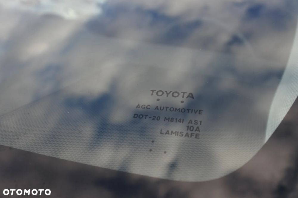 Toyota Prius Plug-in Hybrid Executive - 33