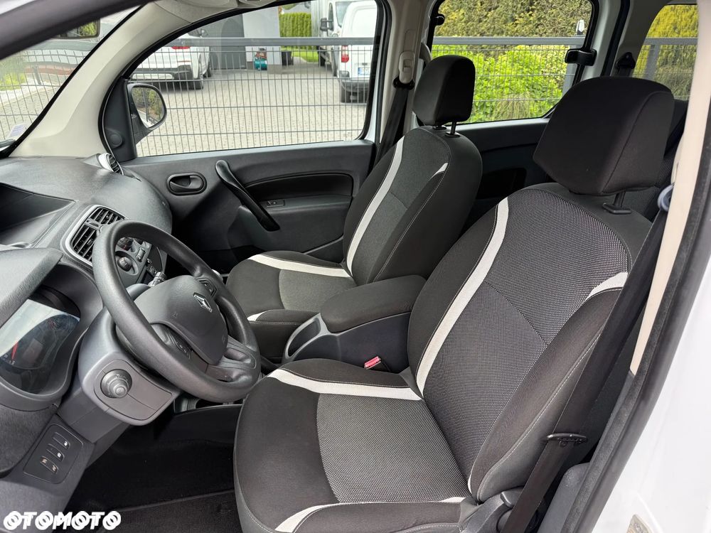 Renault Kangoo ENERGY dCi 110 FAP Start & Stop Luxe - 16