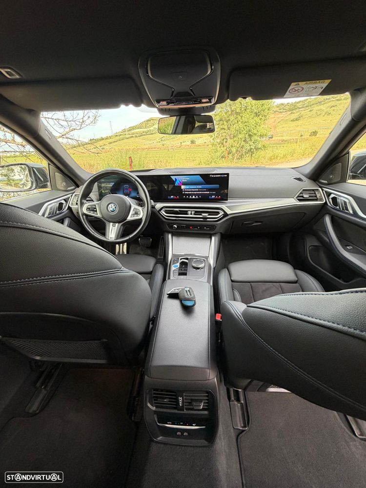 BMW i4 eDrive40 Pack Desportivo M - 7