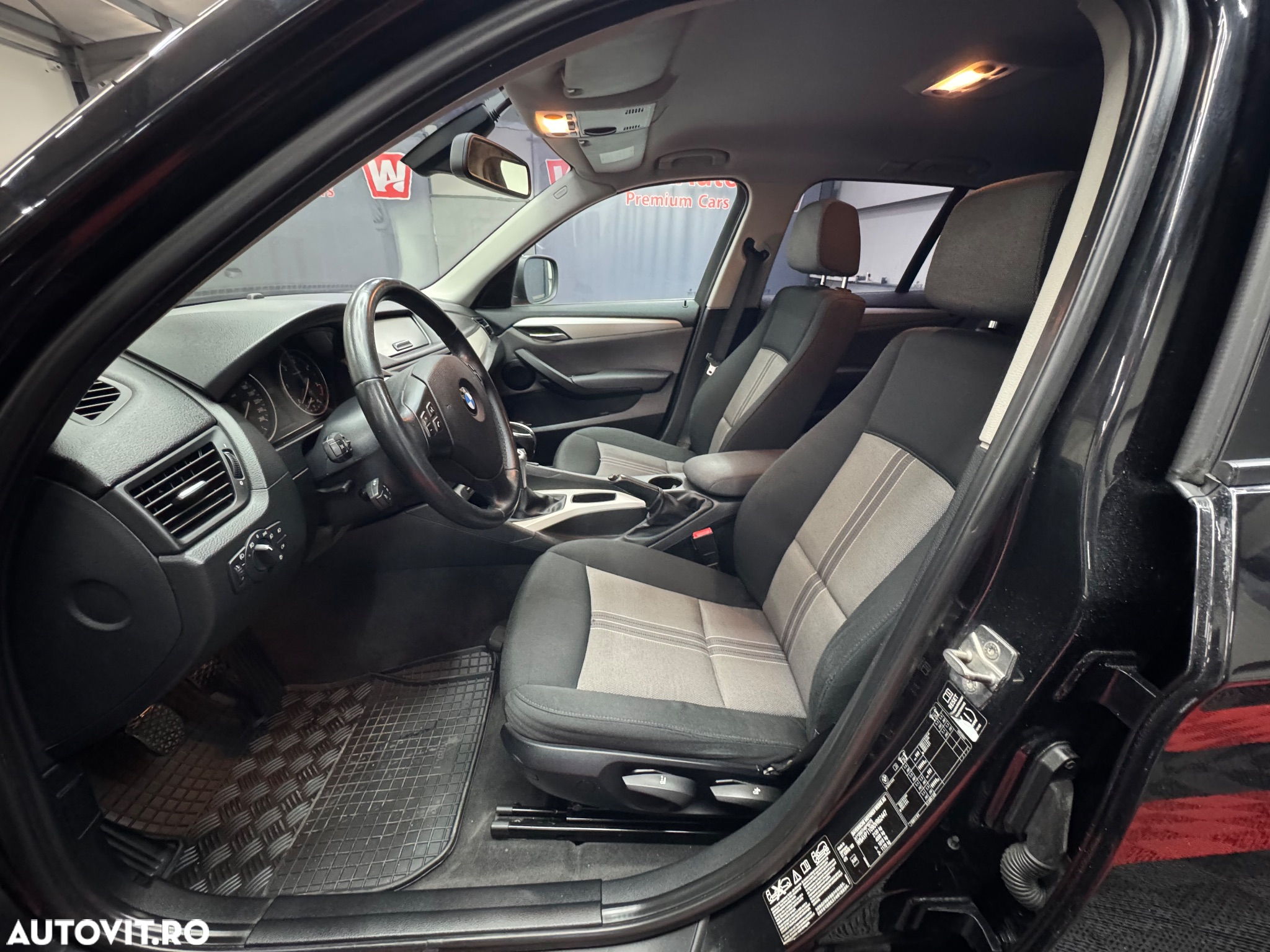 BMW X1 xDrive18d - 9