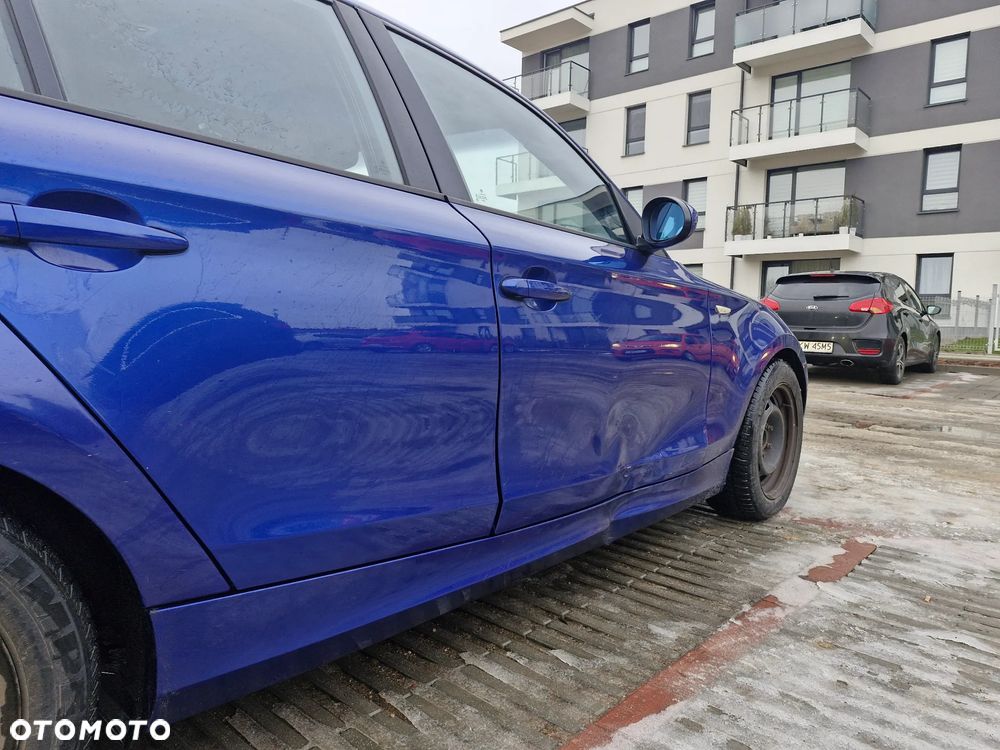 BMW Seria 1 118d - 5