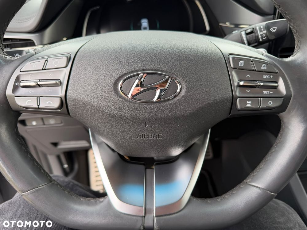 Hyundai IONIQ Hybrid Premium - 5