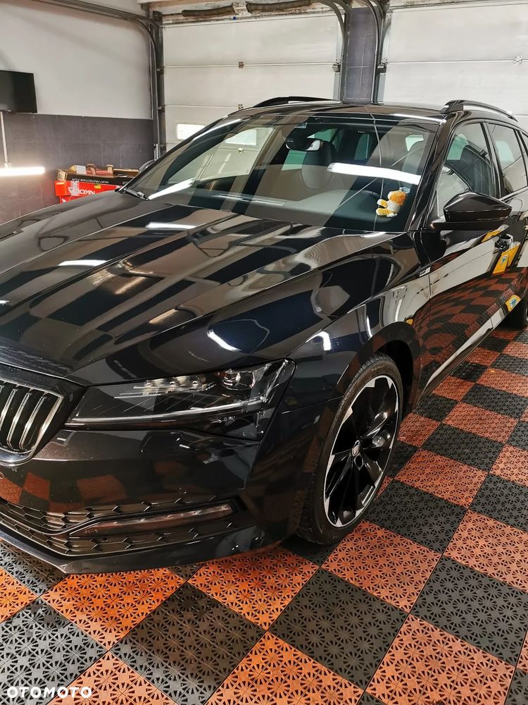 Skoda Superb 2.0 TDI SCR Sportline DSG - 22