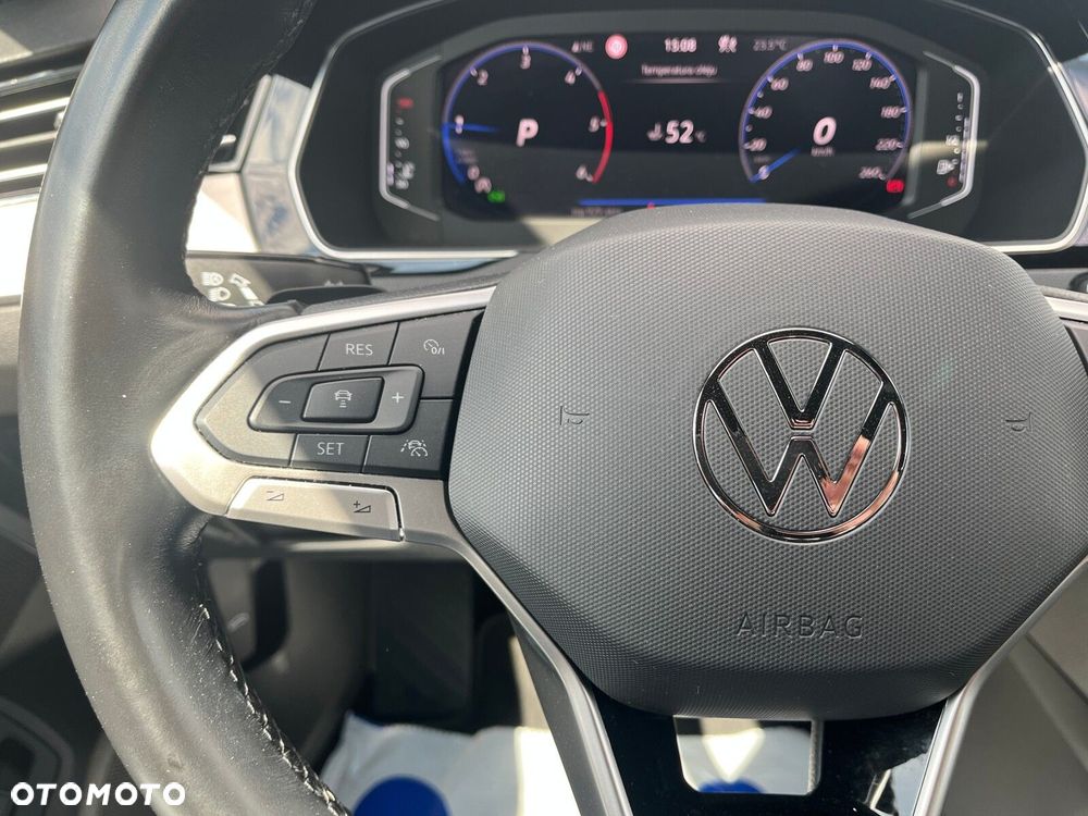 Volkswagen Passat Variant - 21