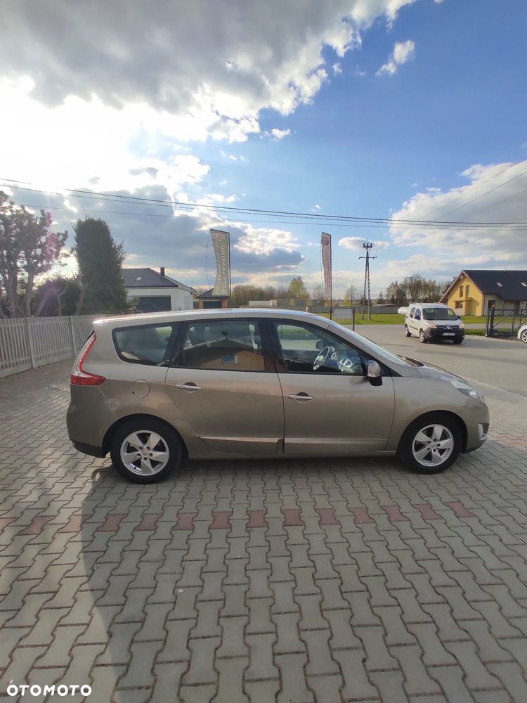 Renault Grand Scenic dCi 110 LIMITED - 7