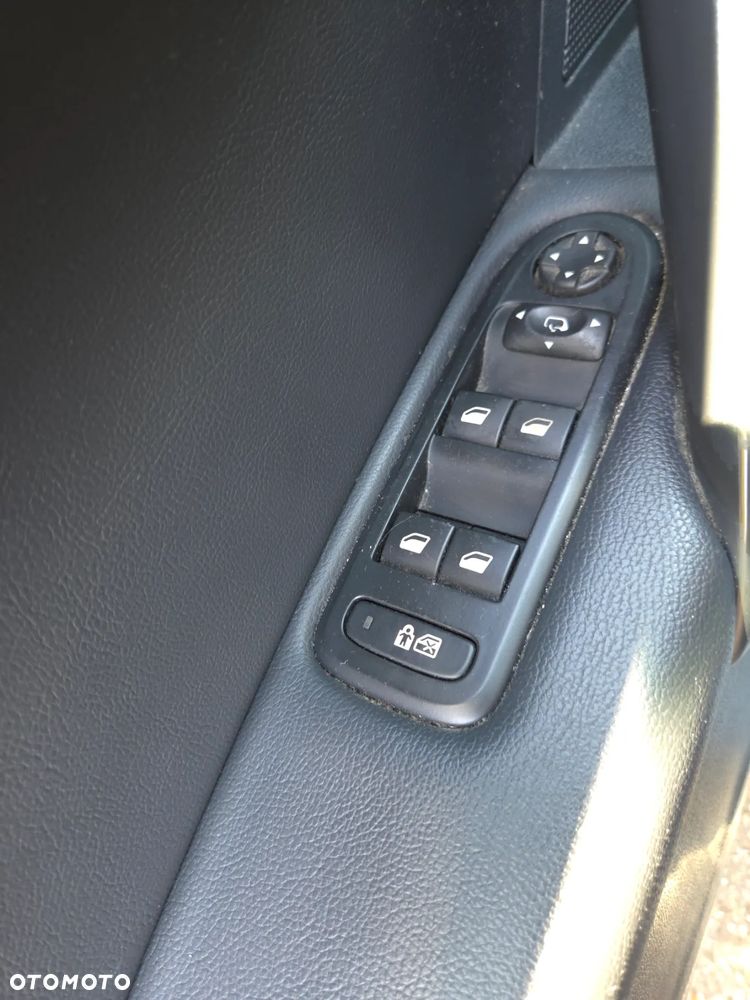 Peugeot 508 2.2 HDi GT - 14