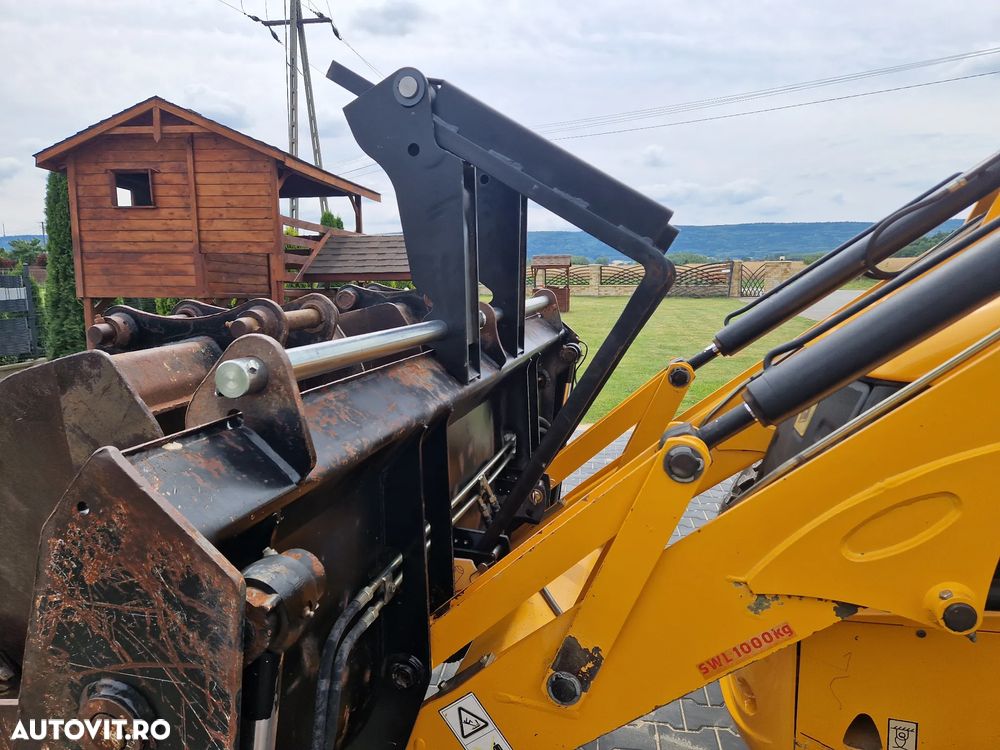 JCB 3cx - 22