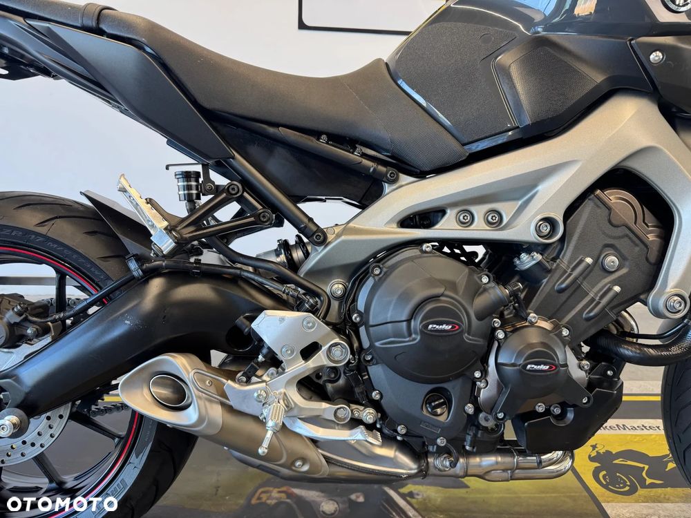 Yamaha MT - 13