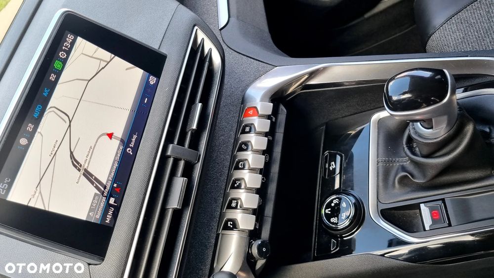 Peugeot 3008 BlueHDi 150 Stop & Start Allure - 26