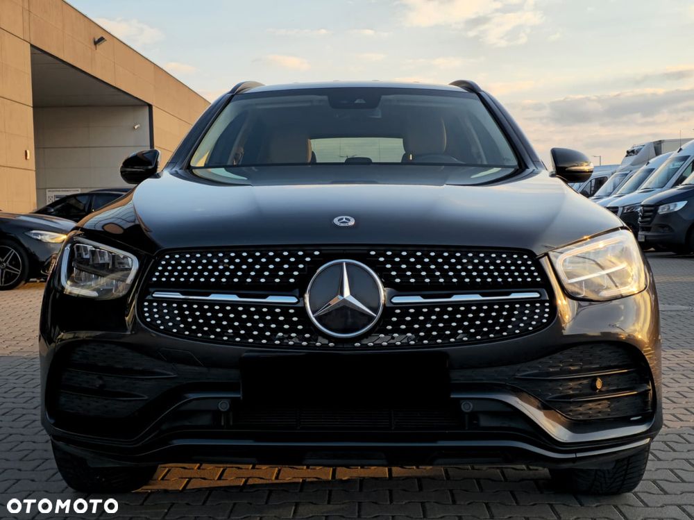 Mercedes-Benz GLC 200 d 4Matic 9G-TRONIC AMG Line - 7