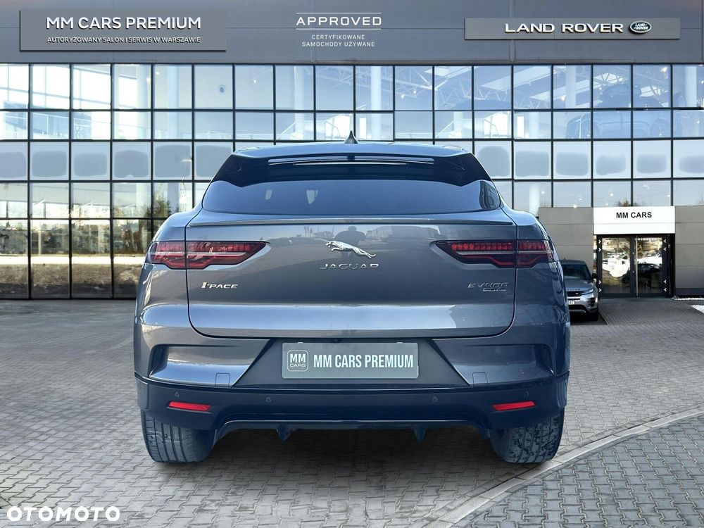 Jaguar I-Pace - 8