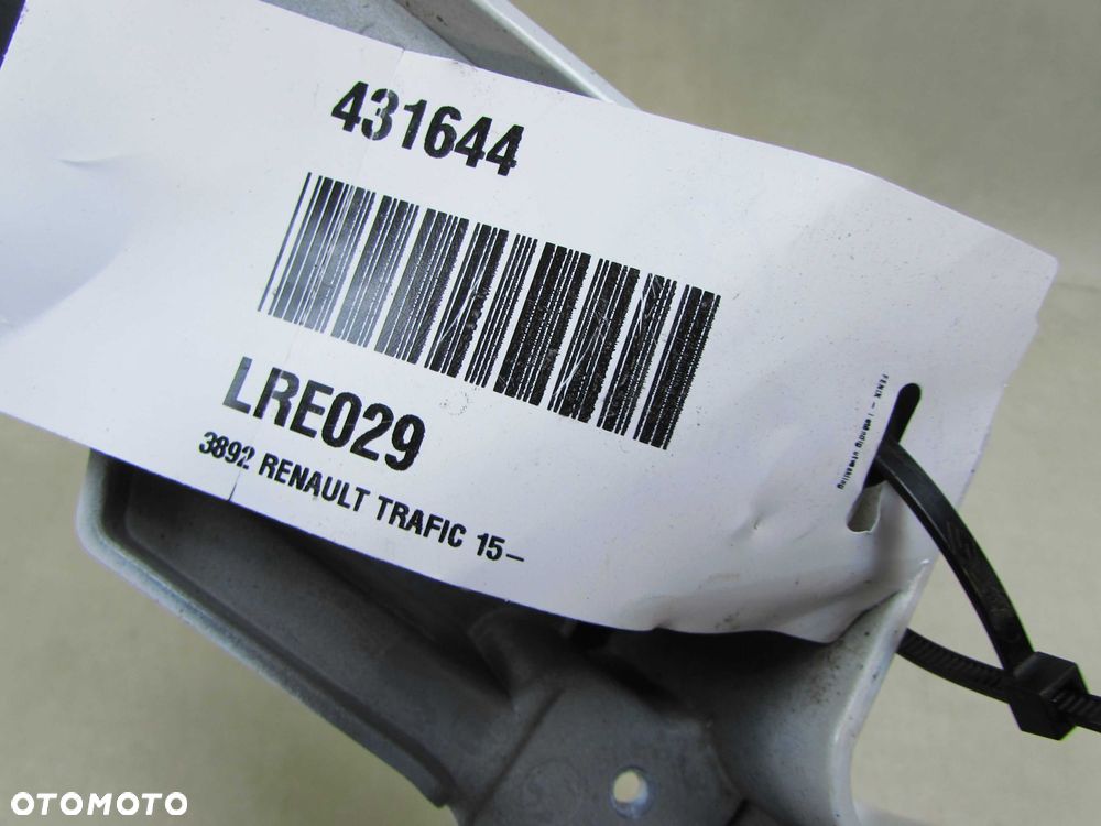 RENAULT TRAFIC III VIVARO II TALENTO 14-21 RAMKA OSLONA LAMPY TYL PRAWA 265A19592 93450971 - 9