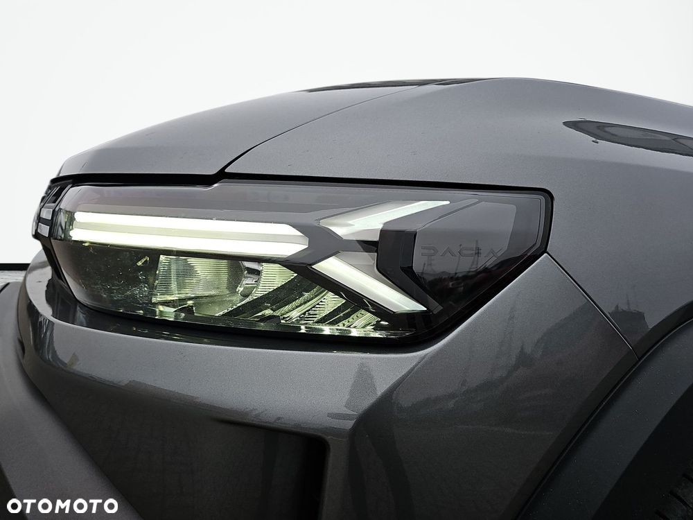 Dacia Duster 1.6 Full Hybrid 140 Journey MMT - 32