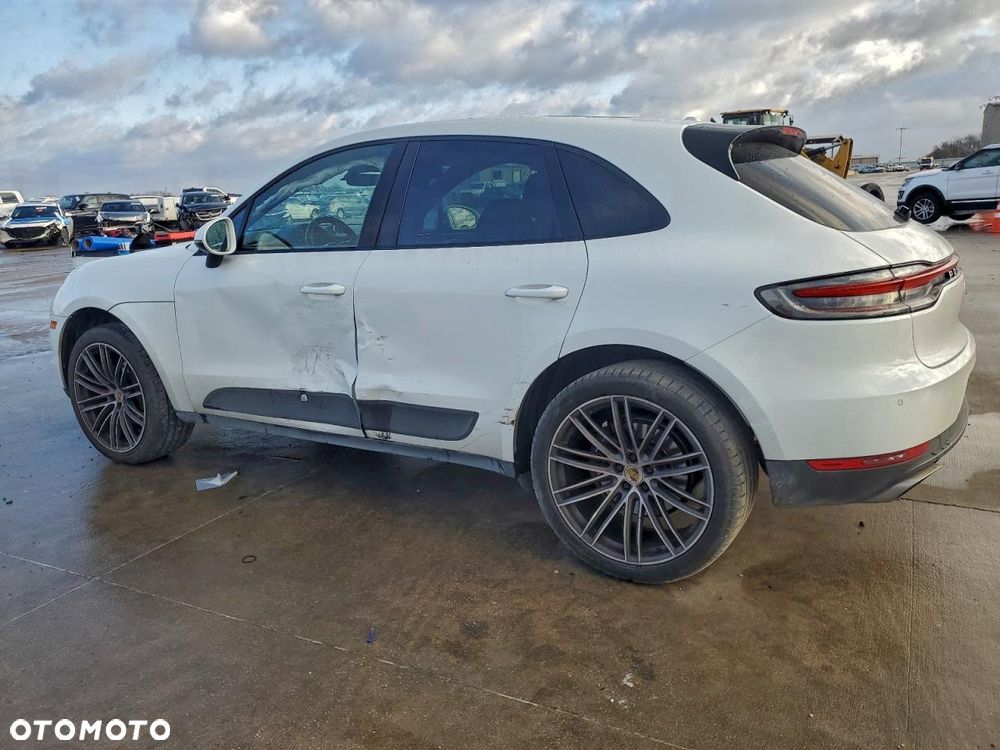 Porsche Macan - 4
