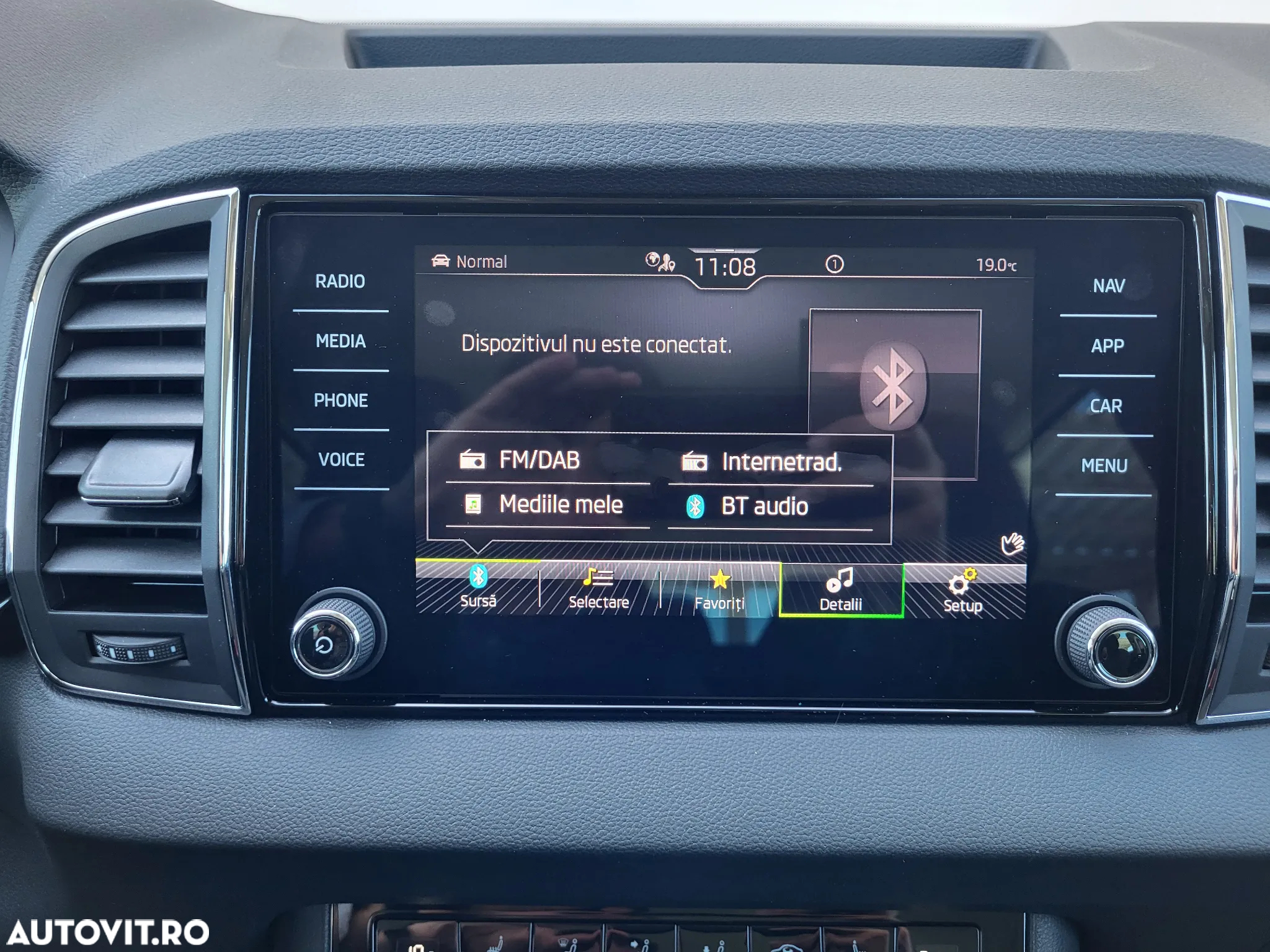 Skoda Karoq 1.5 TSI DSG Selection - 30