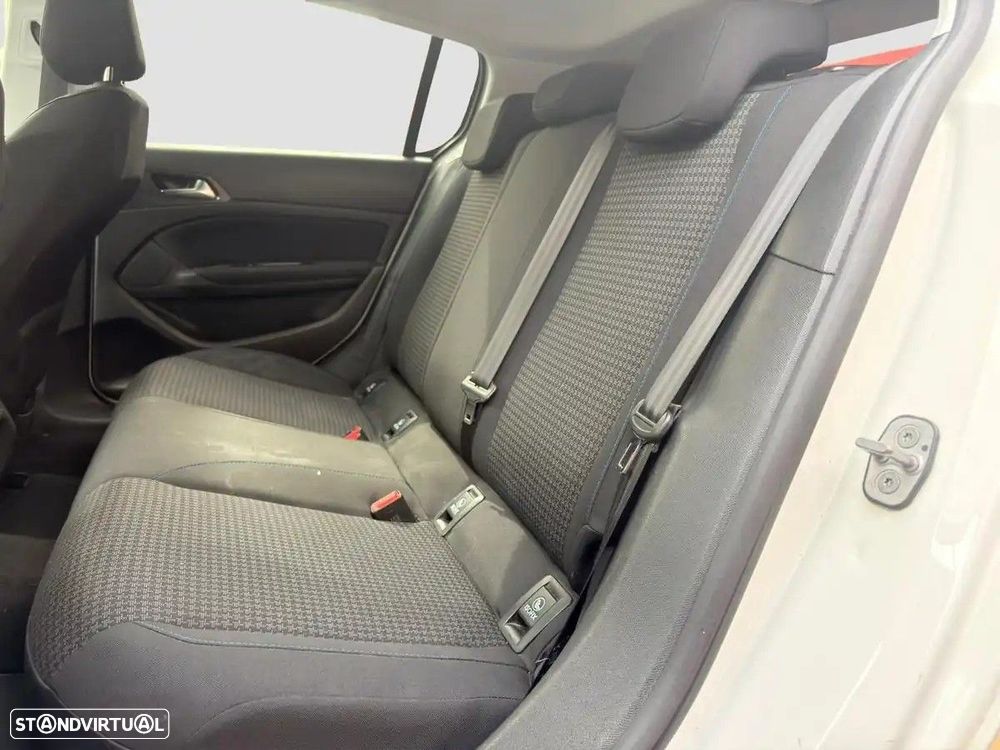 Peugeot 308 1.2 PureTech Style - 12