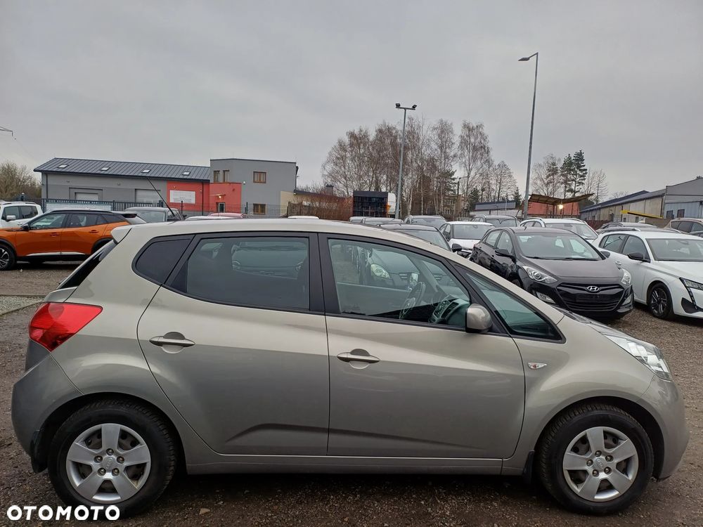 Kia Venga 1.4 CVVT Attract - 8