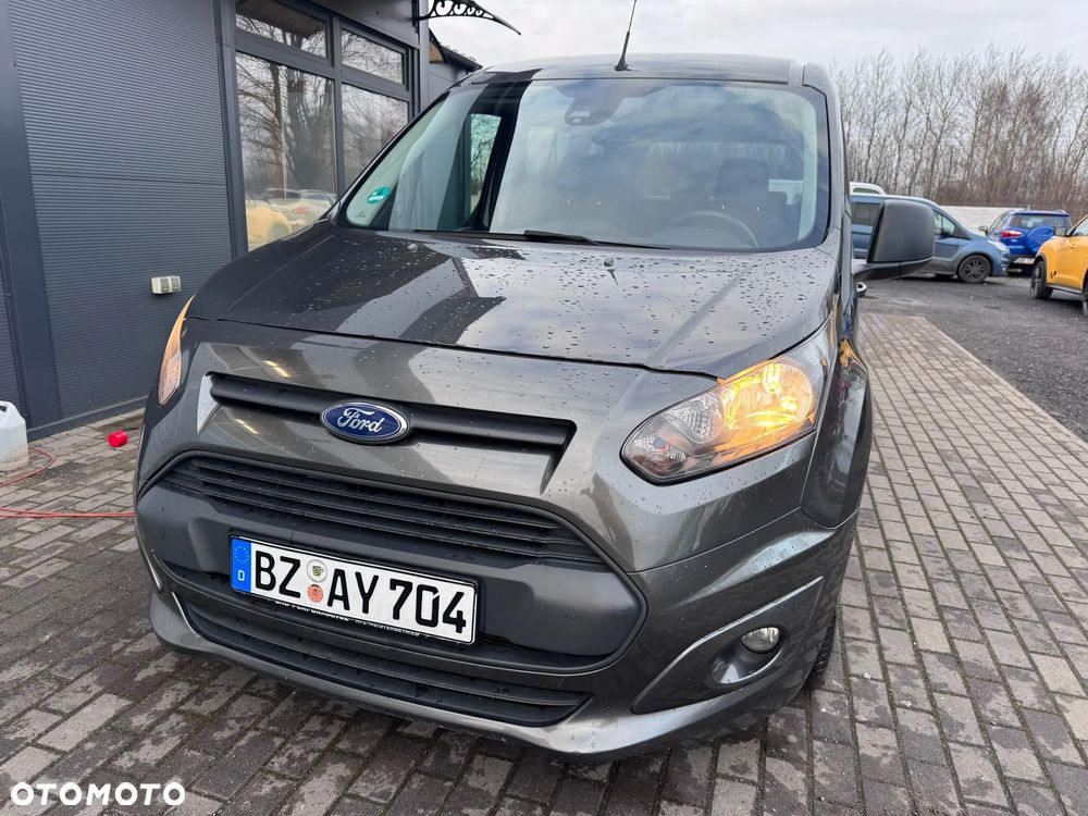 Ford Tourneo Connect Grand - 9