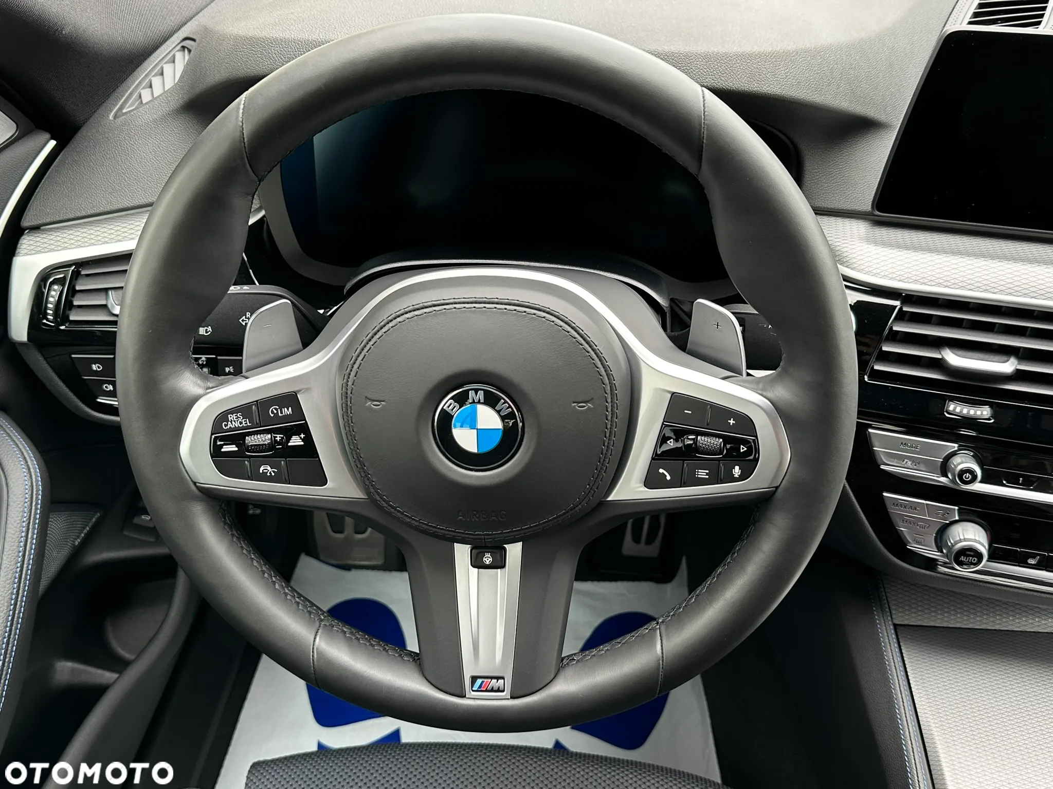 BMW Seria 5 - 31