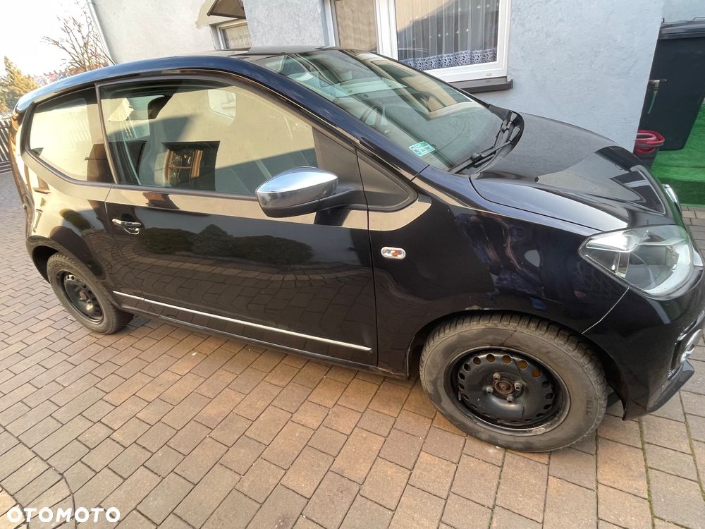 Volkswagen up! - 13