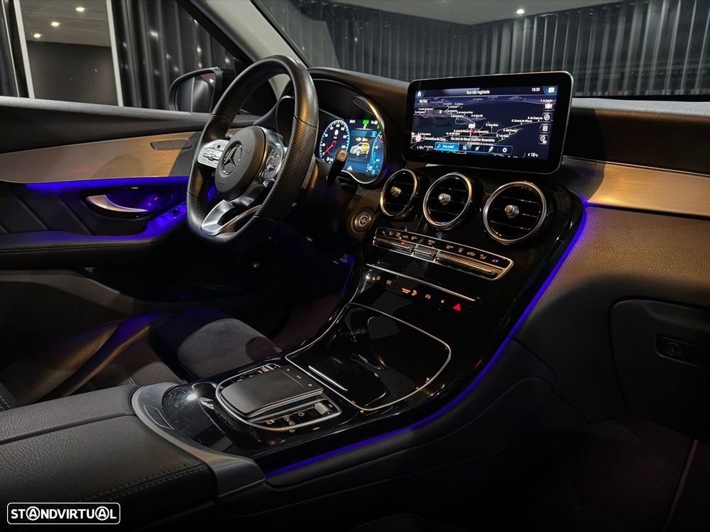Mercedes-Benz GLC 300 de 4Matic 9G-TRONIC AMG Line — fotografia 39