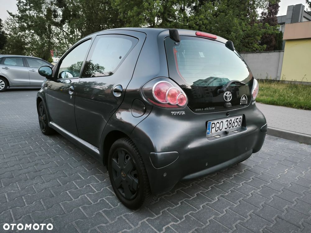 Toyota Aygo - 4