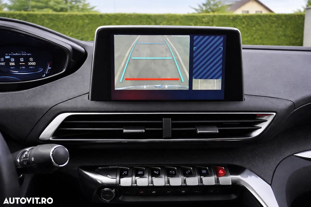 Peugeot 3008 PureTech 180 Stop & Start GPF EAT8 Allure - 6