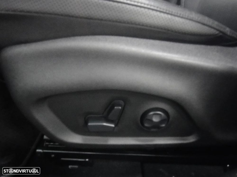Jeep Renegade 1.3 T-GDI 4xe Auto S-Edition - 32