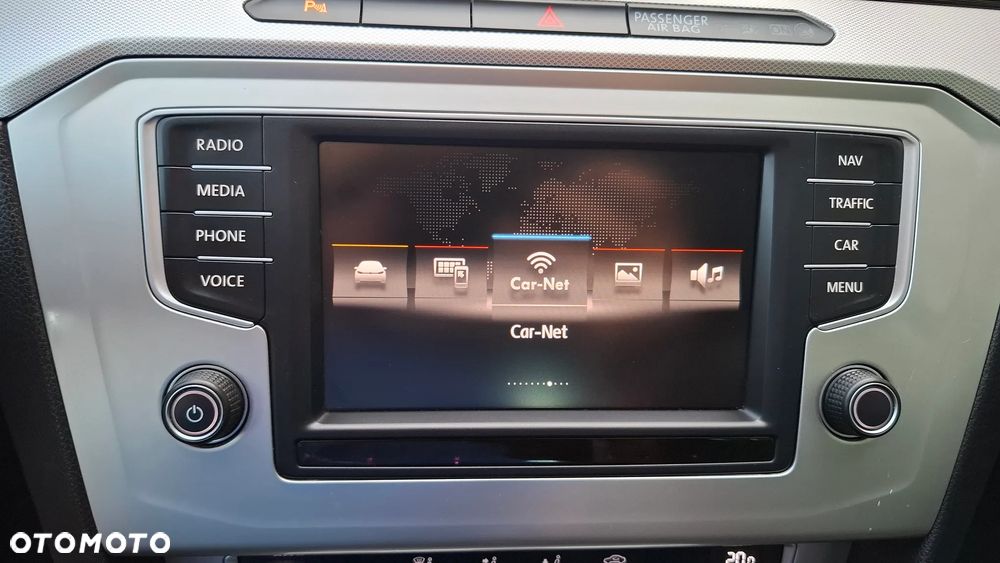 Volkswagen Passat 1.4 TSI ACT (BlueMotion Technology) Comfortline - 33