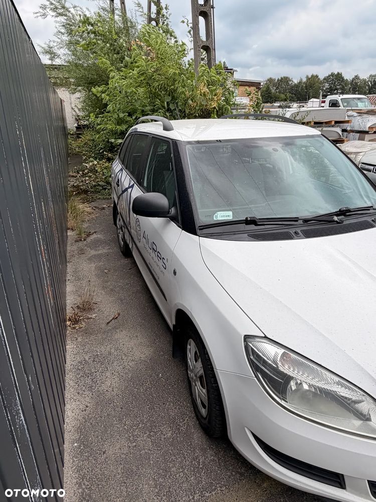 Skoda Fabia 1.4 16V Active - 4