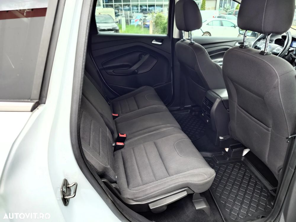 Ford Kuga 2.0 TDCi 2x4 SYNC - 11