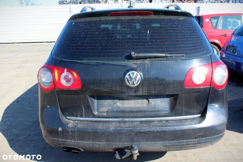 VW Passat B6 2006 2.0TDI BMP Kombi (MASKA, ZDERZAK, LAMPA, BŁOTNIK, DRZWI, SZYBA, FOTEL) - 6