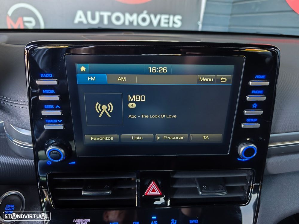 Hyundai Ioniq - 25