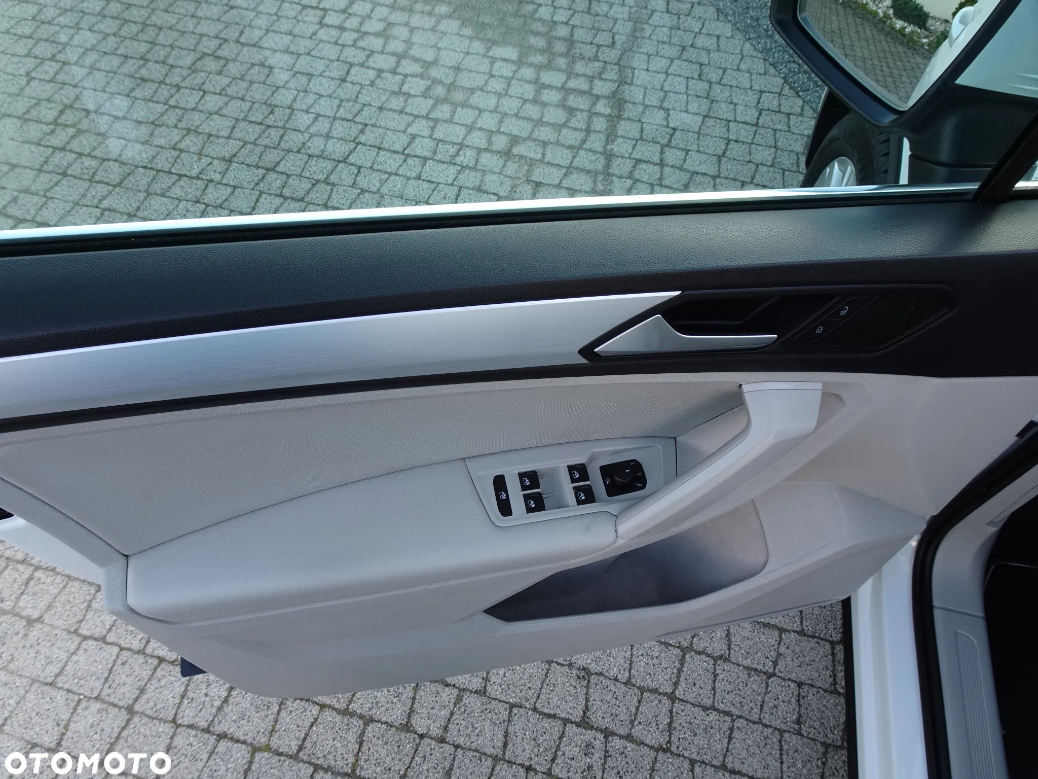 Volkswagen Tiguan 1.5 TSI EVO Comfortline - 38