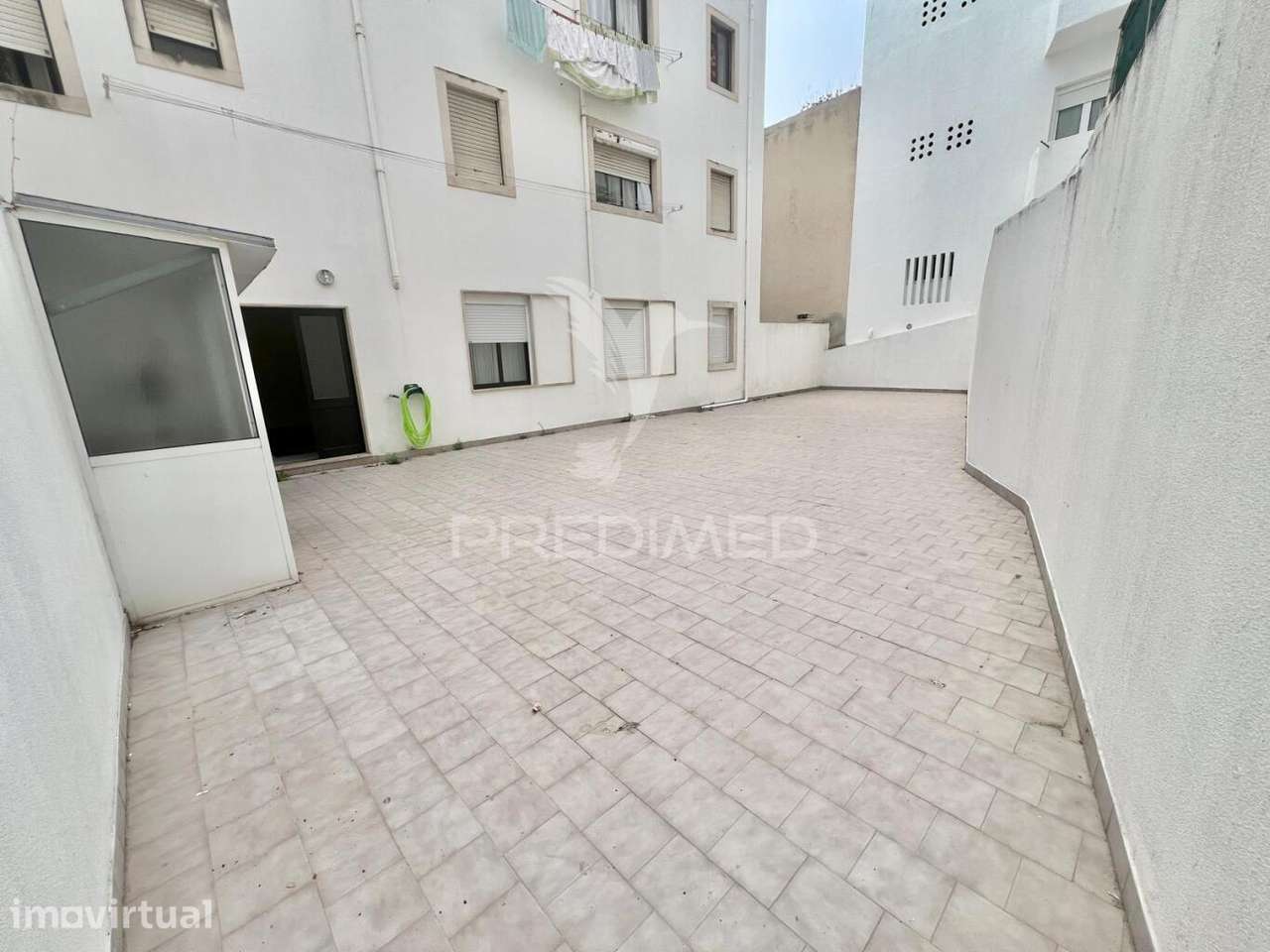 Apartamento T3 com terraço _ a 200 metros da Praia da Califórnia _... - Grande imagem: 3/34