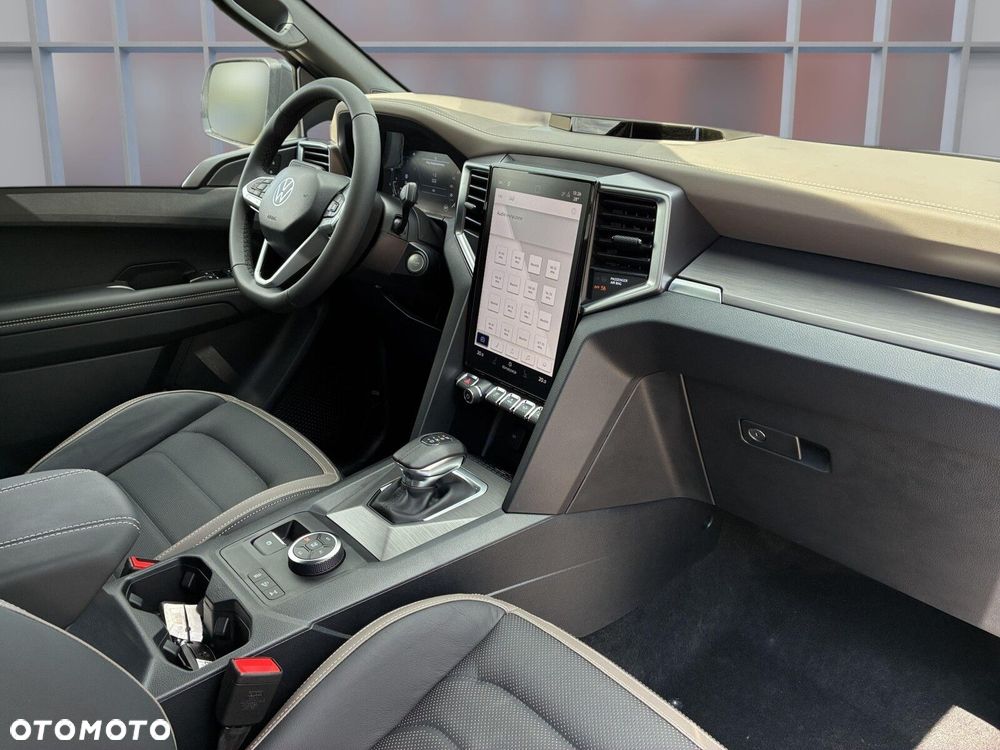 Volkswagen Amarok - 18